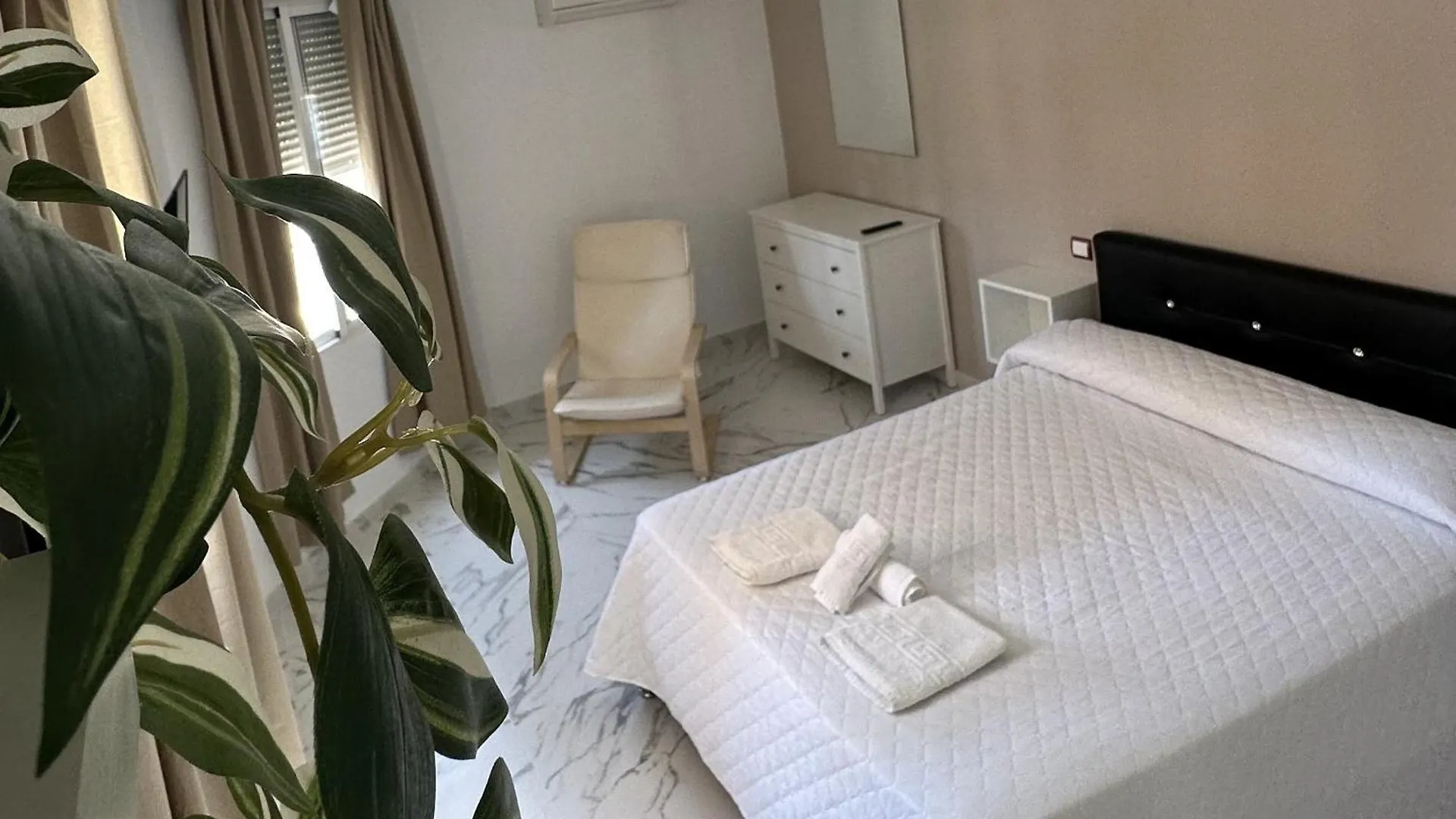 Hotel Avenida ベレス アパート