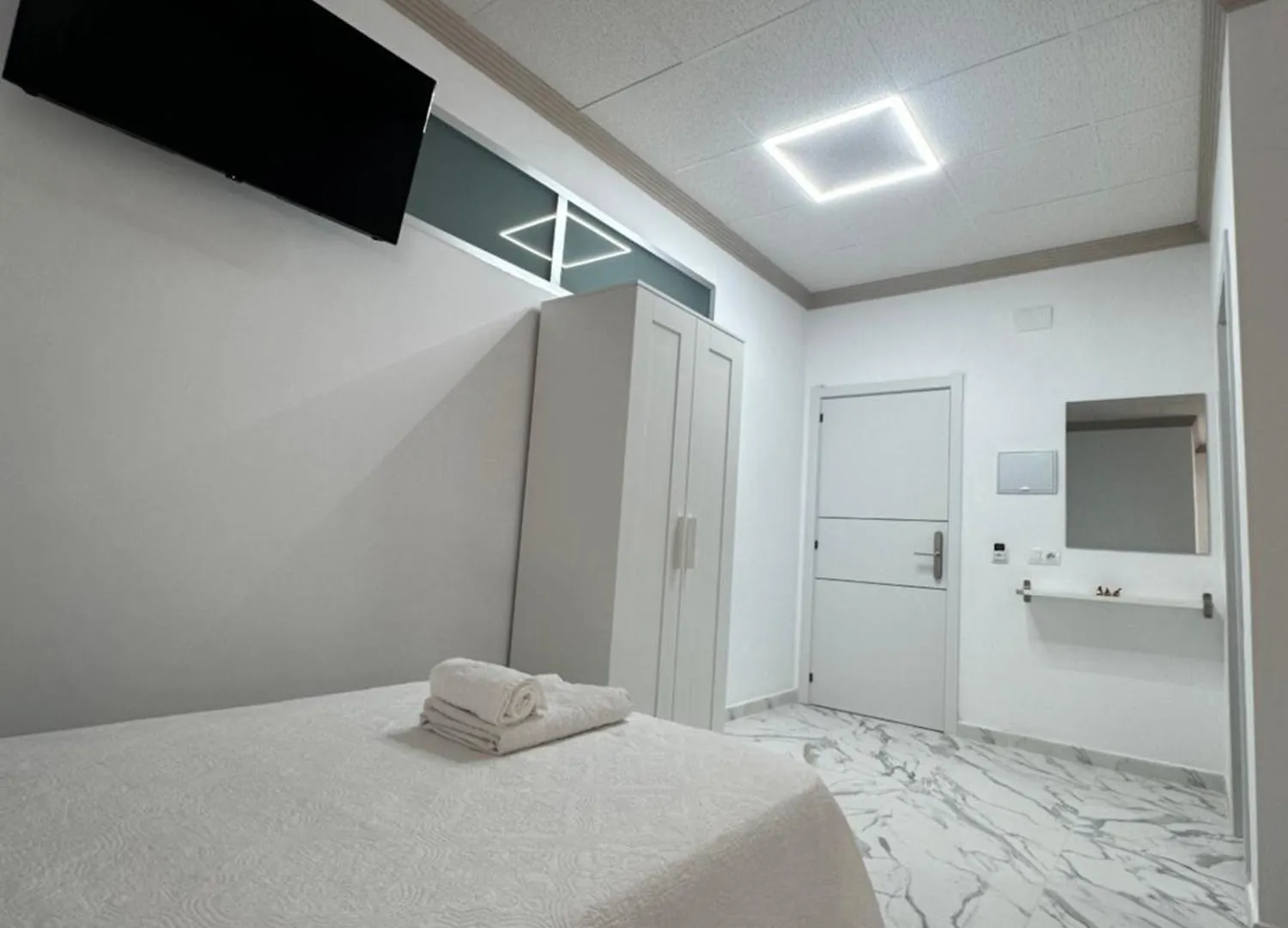 Hotel Avenida ベレス アパート