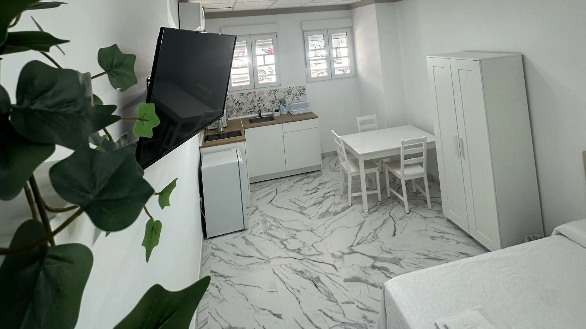 Hotel Avenida ベレス 0*,