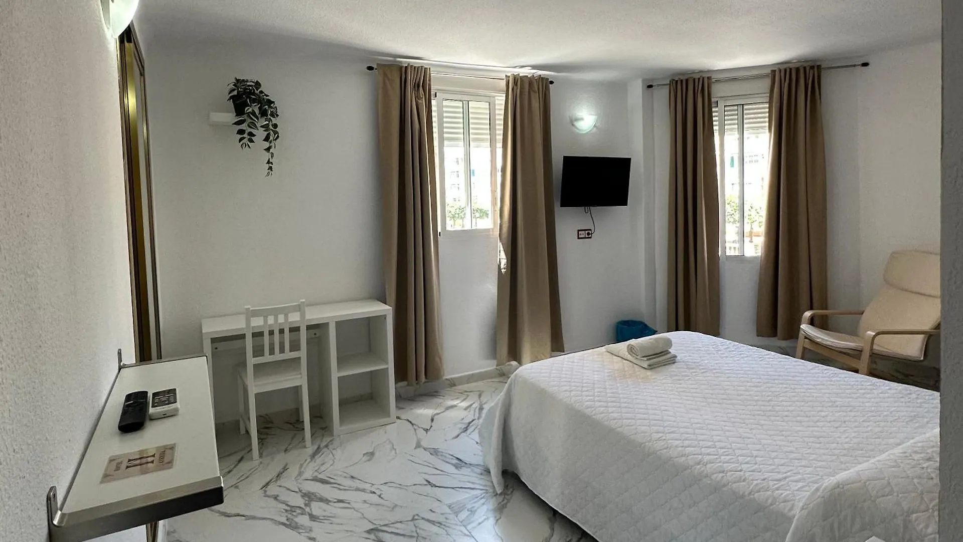 Hotel Avenida ベレス